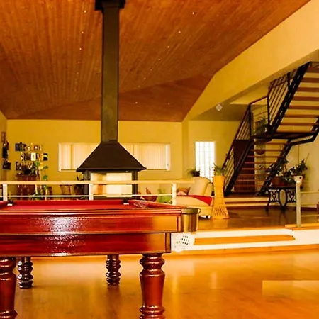 Ferienhaus One Bedroom Bungalow With Shared Pool Enclosed Garden And Wifi At *