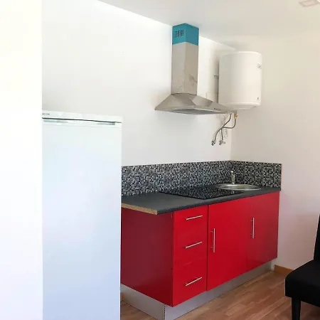 Сasa de vacaciones One Bedroom Bungalow With Shared Pool Enclosed Garden And Wifi At